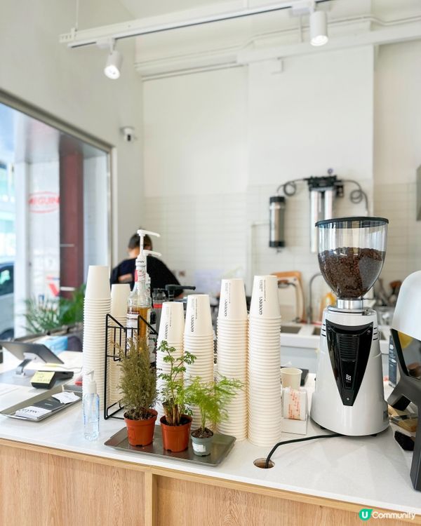 大角咀本身係舊區，近年因為起多咗新樓嘅關係，附近嘅餐廳亦都增...