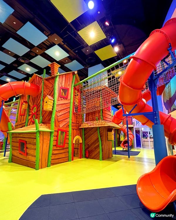 玩足全日室內遊樂場。新濠影滙「滿紛樂園」