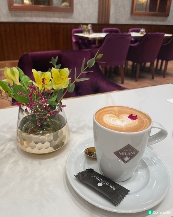 一杯玫瑰latte ,還是我的咖啡中至愛。