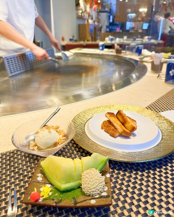 老公今日生日，佢話未食過鐵板燒，即刻同佢去咗超人氣嘅鉄人旨花...