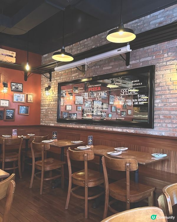 堅尼地城｜本土fusion手工酸種pizza｜復古美式酒吧