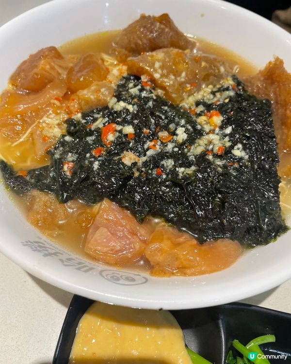 星期日收工八點幾喺灣仔想食平嘢