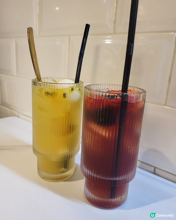 在韓式浴池內吃晚餐