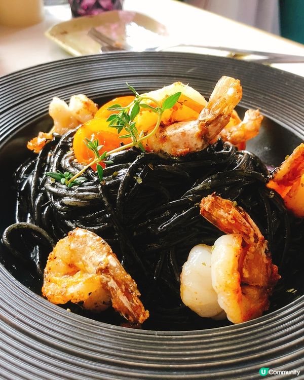 屯門小店班戟館