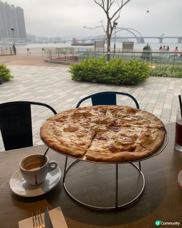 假日就是要休閒地找一間