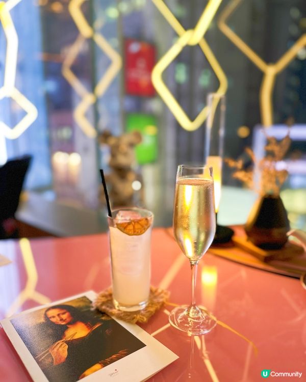 早幾日去咗有藝術氣息嘅H Queen’s食飯，呢間餐廳足足6...