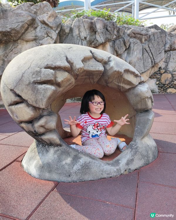 坪石遊樂場 暢遊遠古恐龍歷險世界

