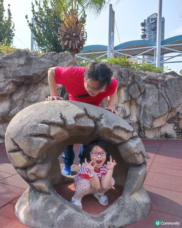 坪石遊樂場 暢遊遠古恐龍歷險世界

