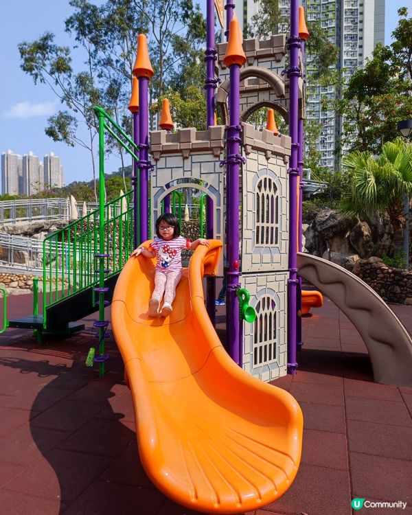 坪石遊樂場 暢遊遠古恐龍歷險世界

