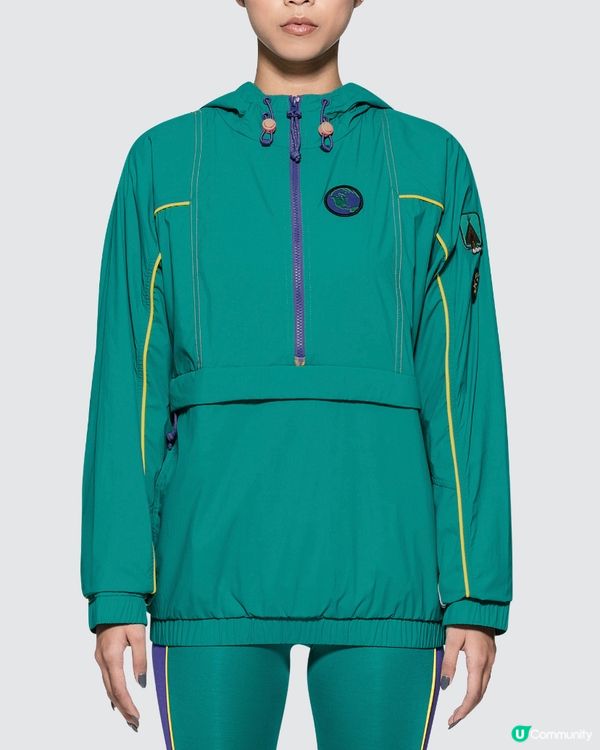 Adidas 聯乘山系風褸