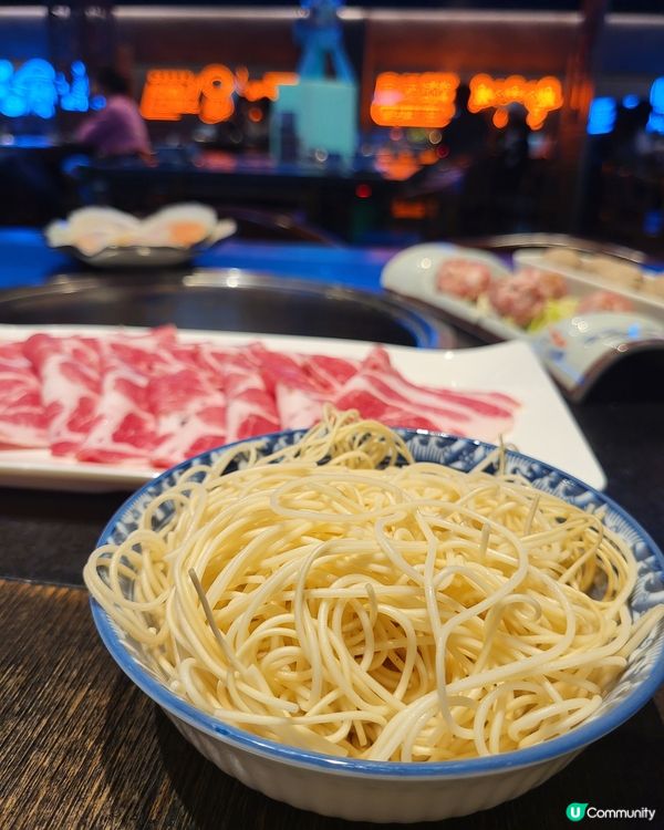 與太空人一同吃火鍋