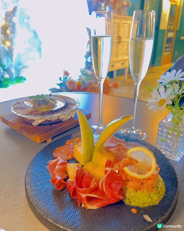 《90分鐘任飲意大利氣酒月亮cafe😍》