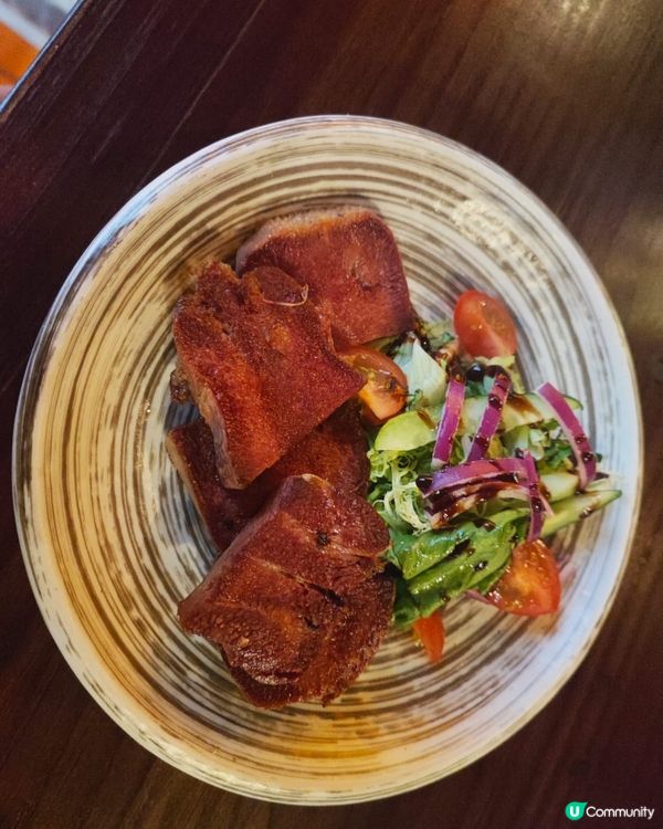 尖沙咀樓上酒吧好有feel！