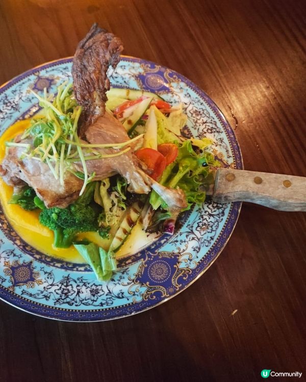 尖沙咀樓上酒吧好有feel！