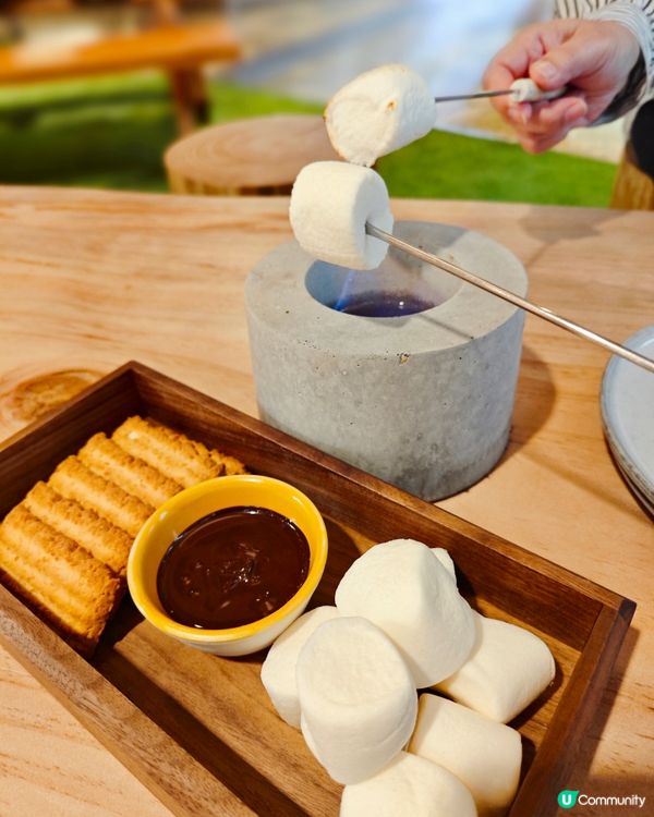 鬧市露營feel西餐廳