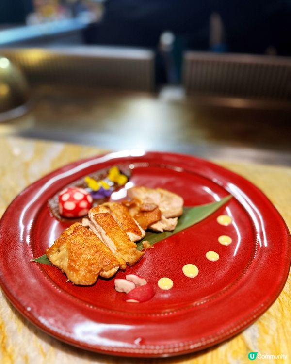 呢間真係算隱世鐵板燒，皆因係餐廳出面完全唔覺呢間係鐵板燒餐廳...