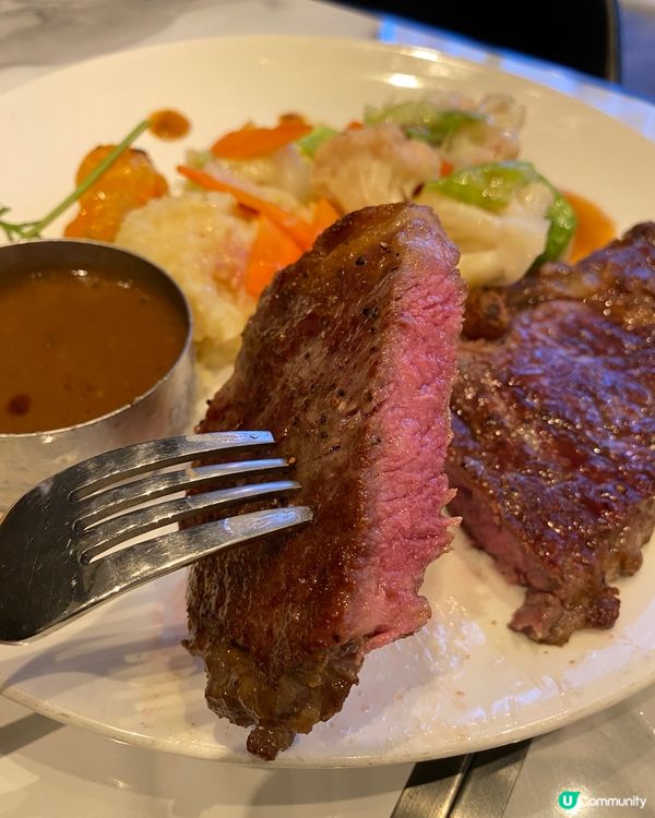 手掌大、成寸厚、medium 、肉嫩有口感、濃香牛味、熟到剛...