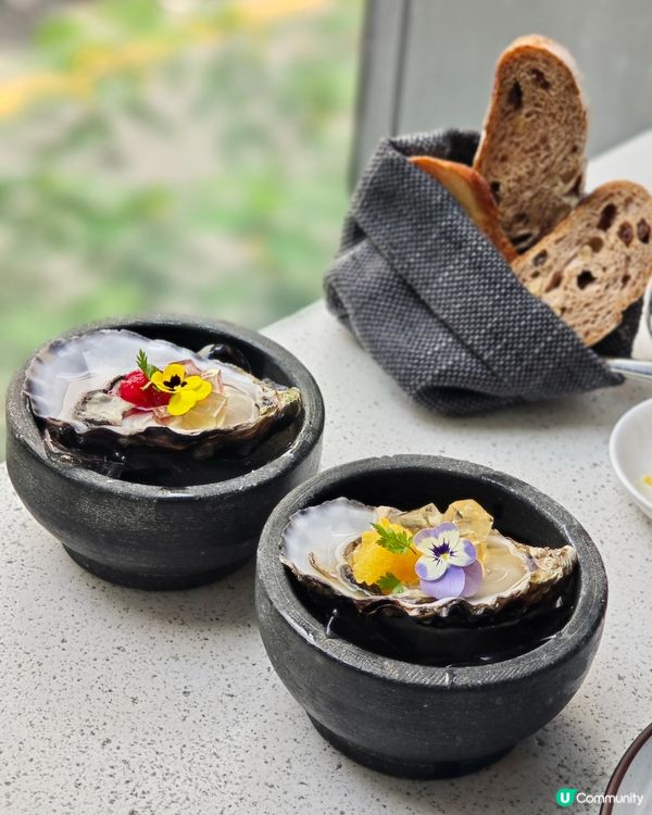 藏在尖沙咀K11購物藝術館裡的一間西餐廳💗這裏把美食融入藝術...