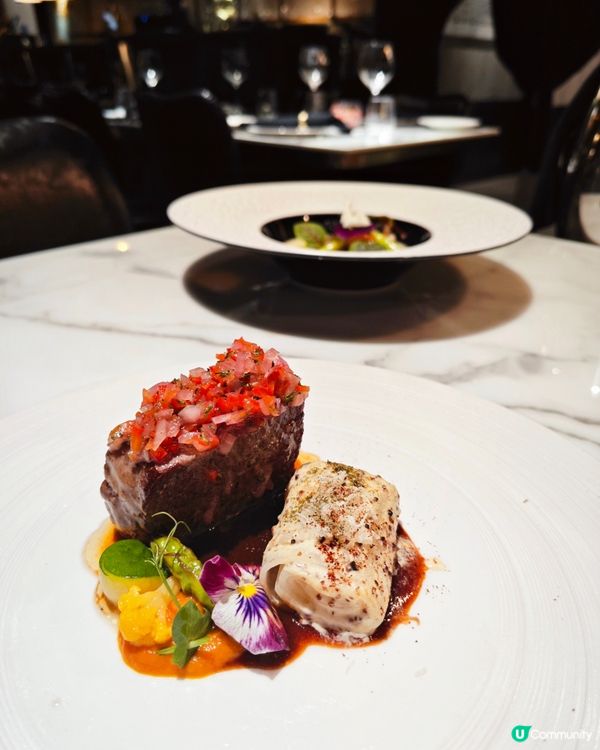 去咗尖沙咀呢間西餐廳Fine Dining 一下💗依到無論環...