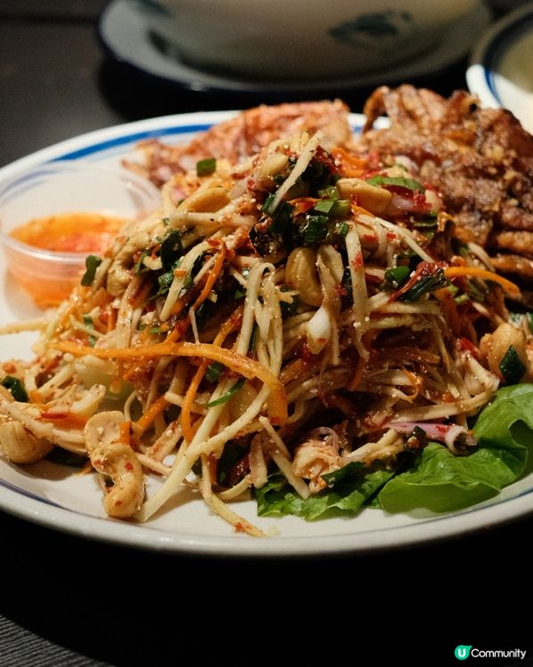 餐廳喺香車街街市附近，每次去食老闆娘米線都會經過呢間餐廳，次...