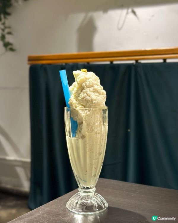 餐廳喺香車街街市附近，每次去食老闆娘米線都會經過呢間餐廳，次...