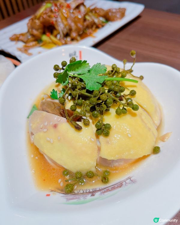 主打四川菜及京川菜，招牌香鍋、水煮魚尤其出名，一齊去試試先～