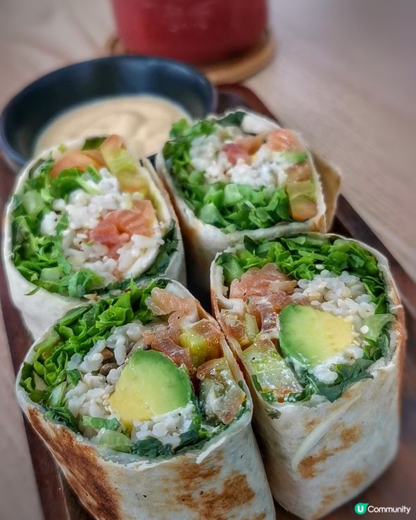 牛油果三文魚墨西哥卷