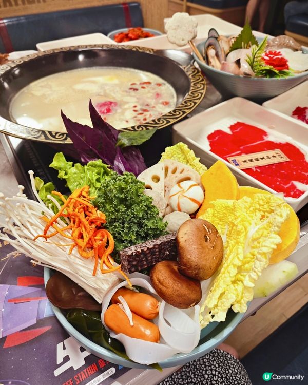 上次去咗牛站（駅）麻辣火鍋放題觀塘店，覺得啲牛質素唔錯，今次...