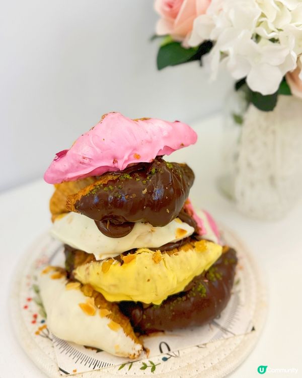 牛角包一向都好鐘意食🤤無諗過牛角包都可以變成蛋糕😍