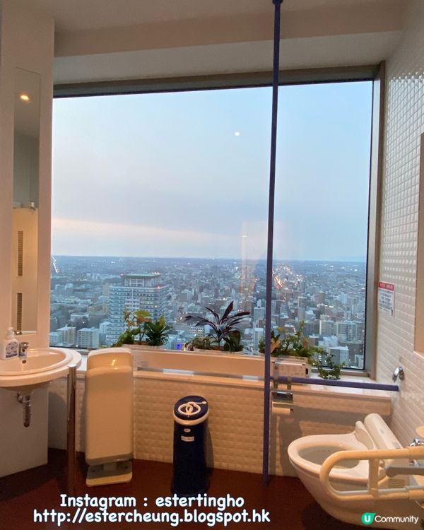 🚻 景觀遼闊的高空展望廁所