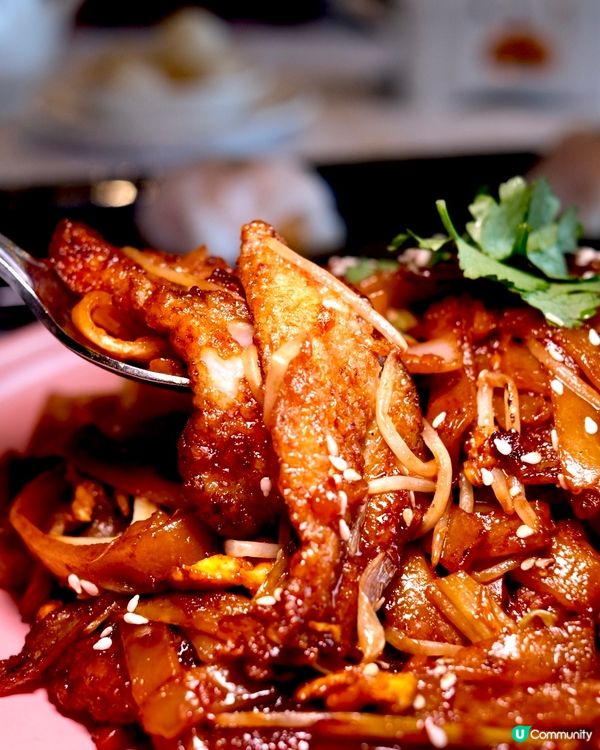 遠眺維港景色，品嚐山珍海味