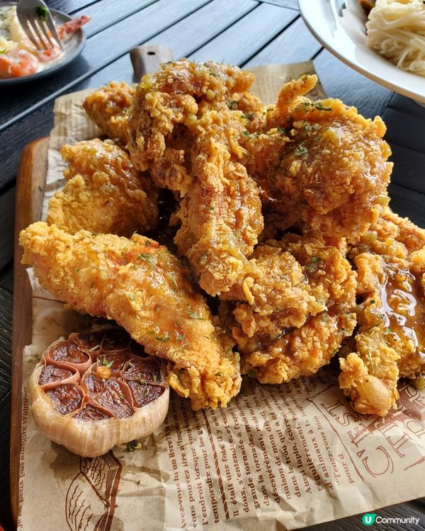 美味辣海螺拌麵