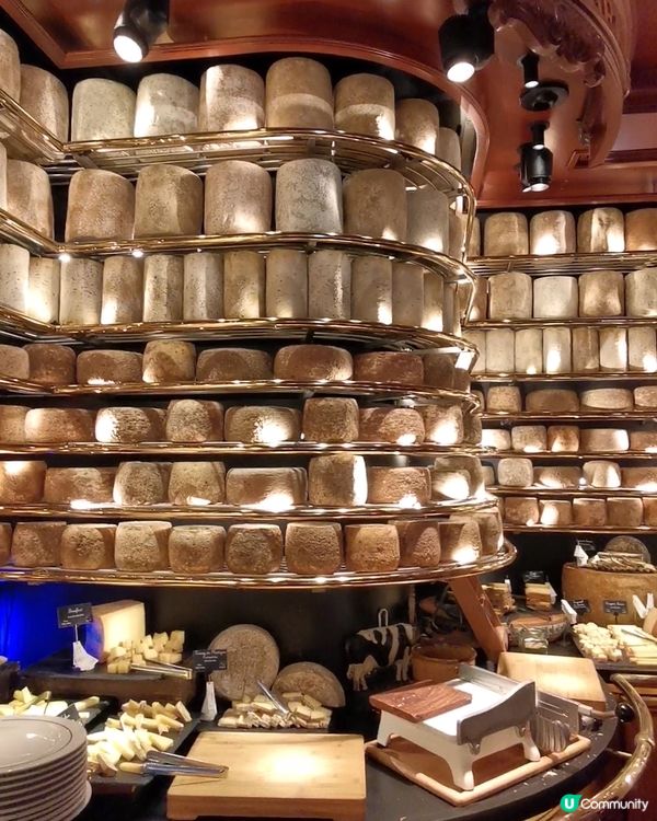 一間入左健力士世界紀錄嘅餐廳