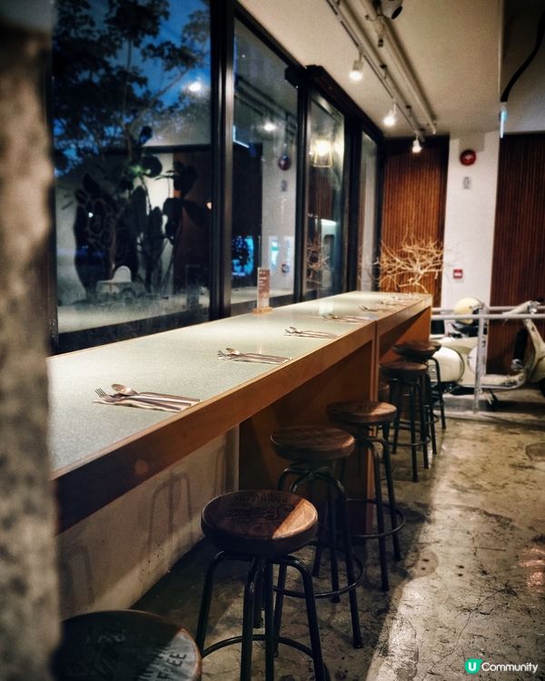 海邊，咖啡與雪糕車