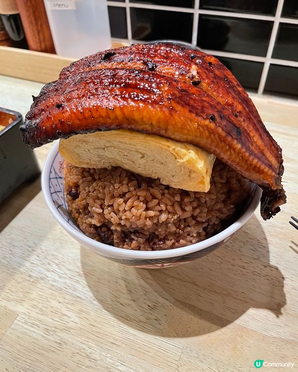 巨大化鰻魚飯🥰🤤