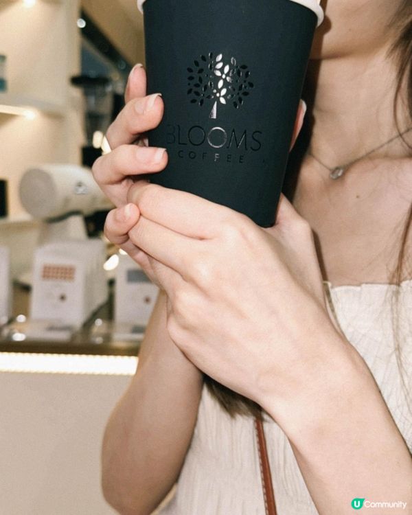 歎啡☕️初嘗陳豪咖啡！Blooms Coffee~~