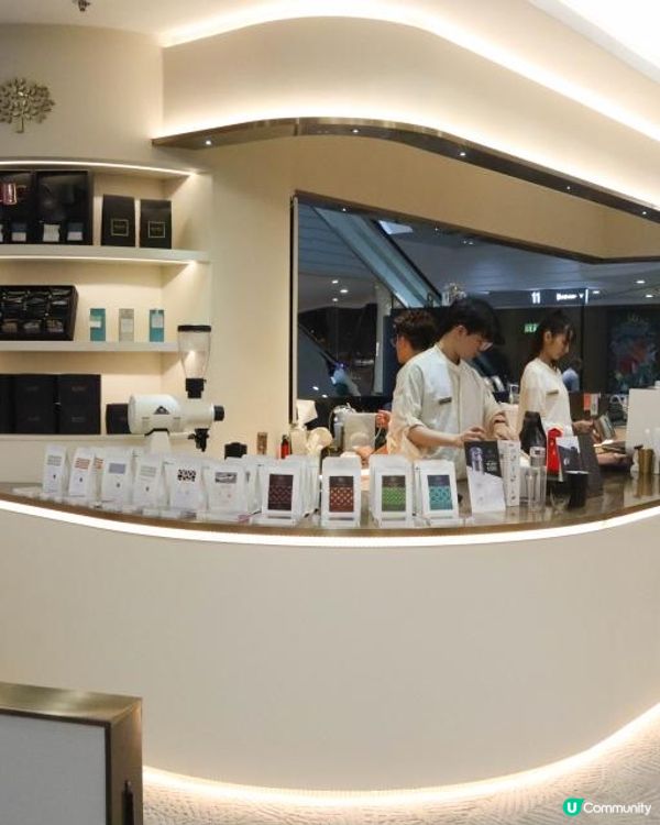 歎啡☕️初嘗陳豪咖啡！Blooms Coffee~~