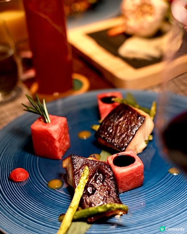 上環隱世高質西餐，融合現代與懷舊