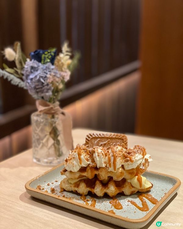 甜蜜負荷❤️海鹽焦糖牛角包窩夫 