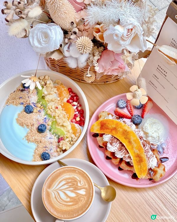 色彩繽紛嘅純白cafe