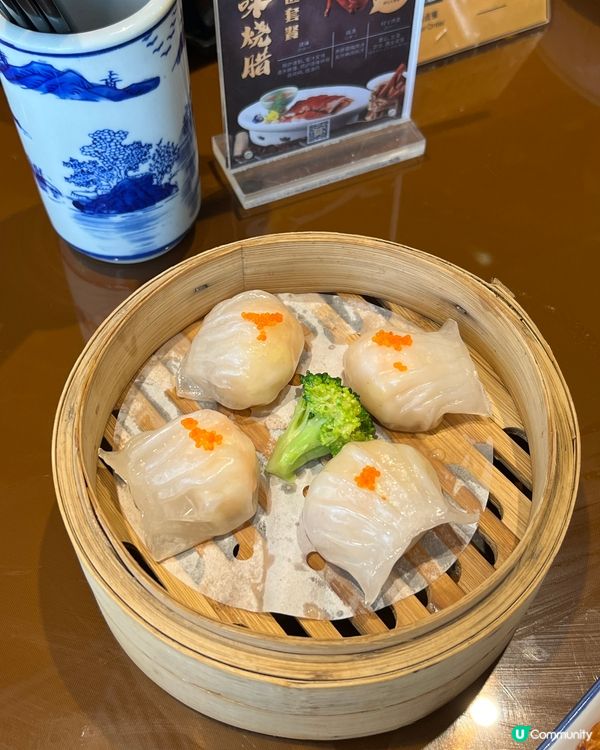 平到震的酒店中菜廳飲茶