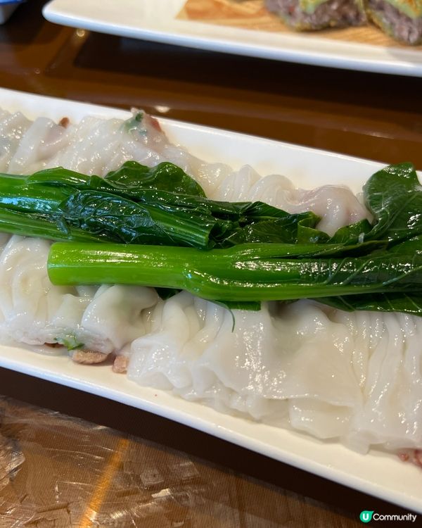 平到震的酒店中菜廳飲茶