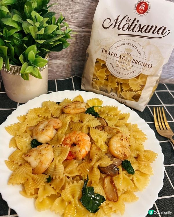 蒜香蝦仁蝴蝶粉🍝