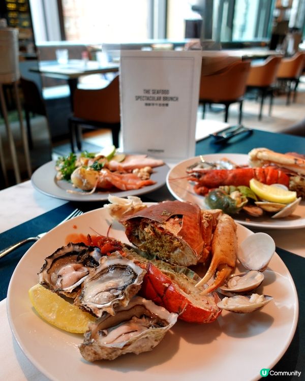 Weekend Seafood Brunch🦞
