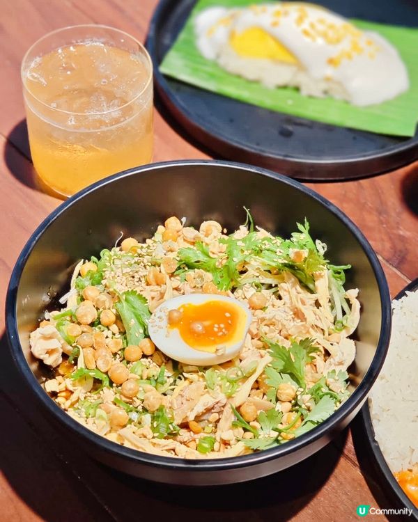 喺鰂魚涌太古坊有間超好坐嘅靚靚食堂KIN FOOD HALL...