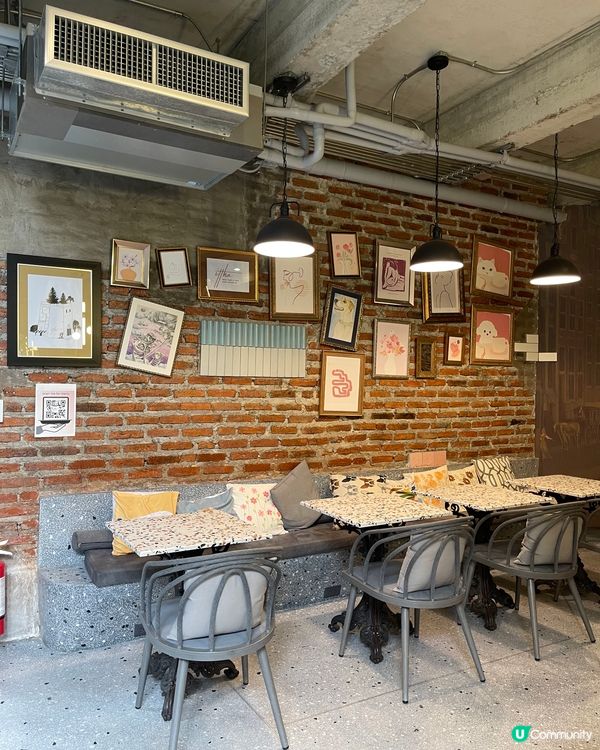 曼谷近郊新開三層的網紅歐式古堡咖啡店