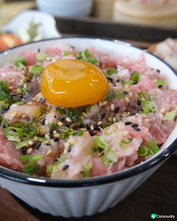 肉餅、燒賣！全部都係。。吞拿魚😍