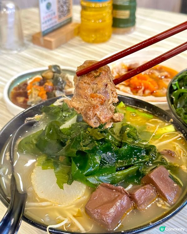 份量十足小鍋米線