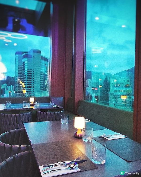 灣仔氛圍感✅️|美景下的精緻甜品