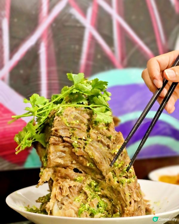 超人氣泰國美食「火山排骨」